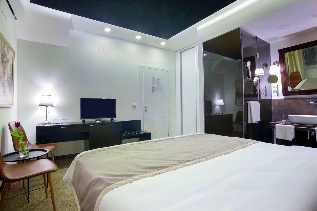 4Rooms 4U Belgrado Esterno foto